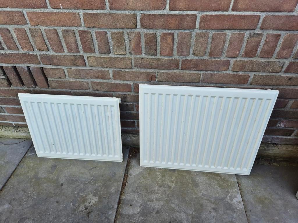 2 Radiatoren: 60x50 cm en 50x40 cm, Ophalen