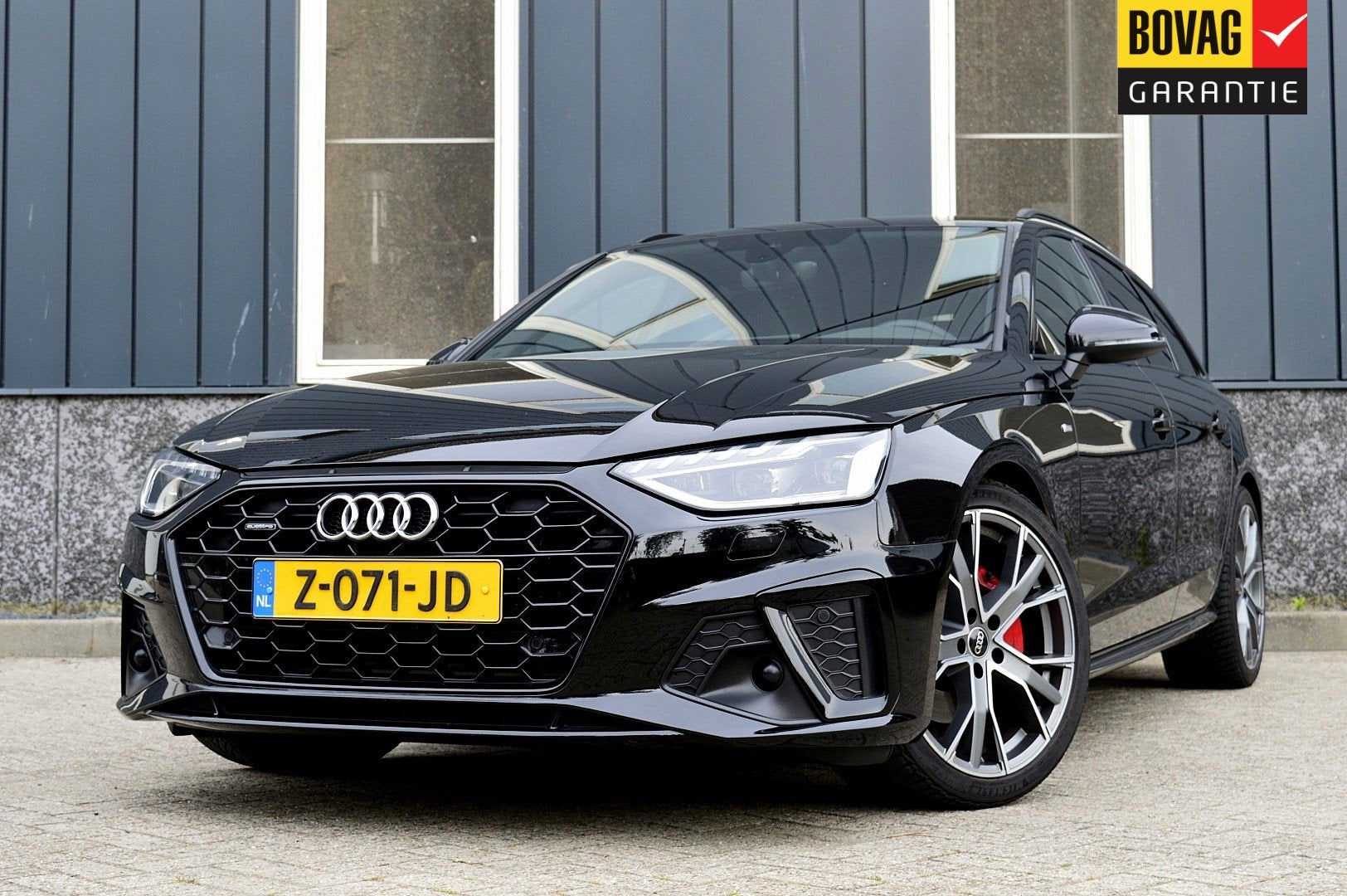 Audi A4 Avant 40 TFSI quattro S edition Competition Rijklaar, Auto's, Audi, Automaat, 15 km/l, Gebruikt, 4 cilinders