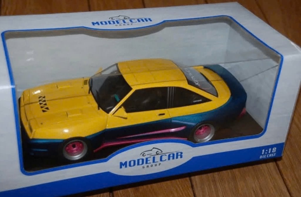 1:18 OPEL MANTA B MANTA MANTA filmauto MCG in doos WRH, Hobby en Vrije tijd, Verzenden, Zo goed als nieuw, Auto, Overige merken