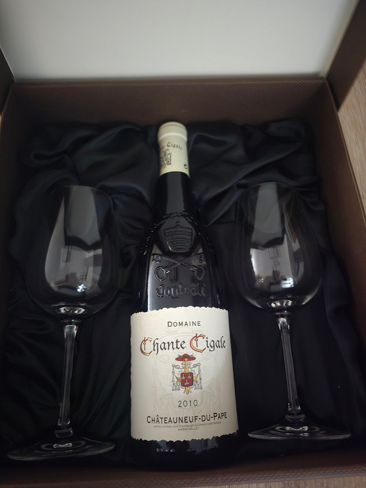 Châteauneuf-du-Pape 2010 met glazen in geschenkdoos, Ophalen, Frankrijk, Nieuw, Rode wijn