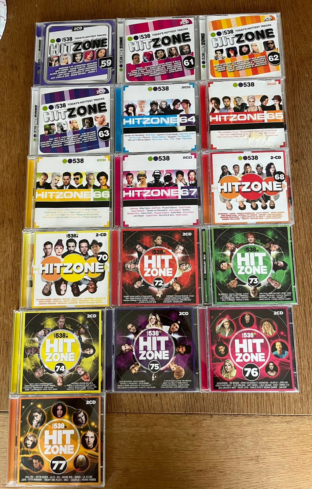 Hitzone 9-10 -59 -62 -64 -65-68-70-74-best of 2007-2011-2013, Ophalen of Verzenden, Zo goed als nieuw
