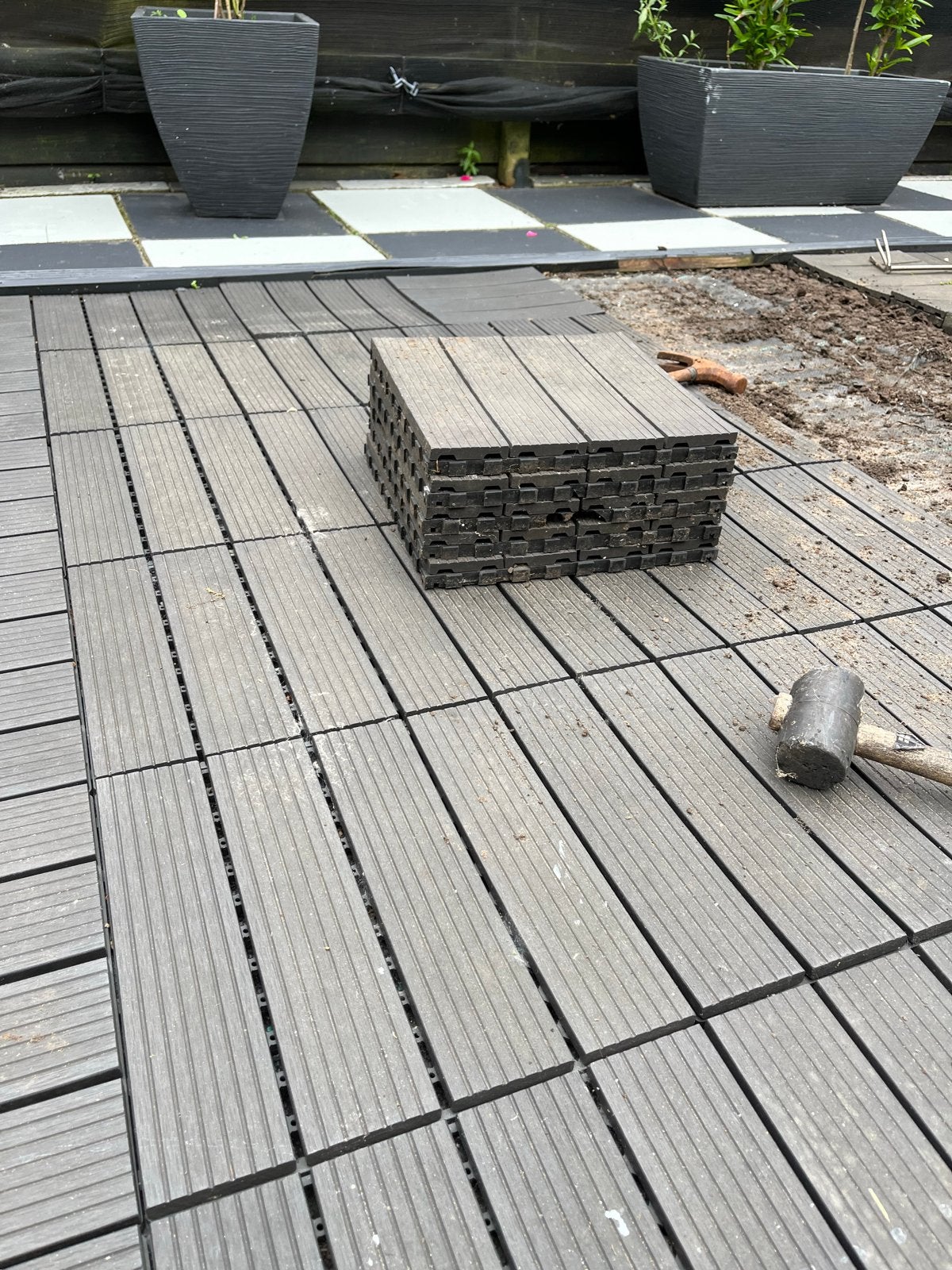 Kunststof tuintegels antraciet - 120 stuks, Tuin en Terras, Tegels en Klinkers, Ophalen, Kunststof, Gebruikt, 10 m² of meer