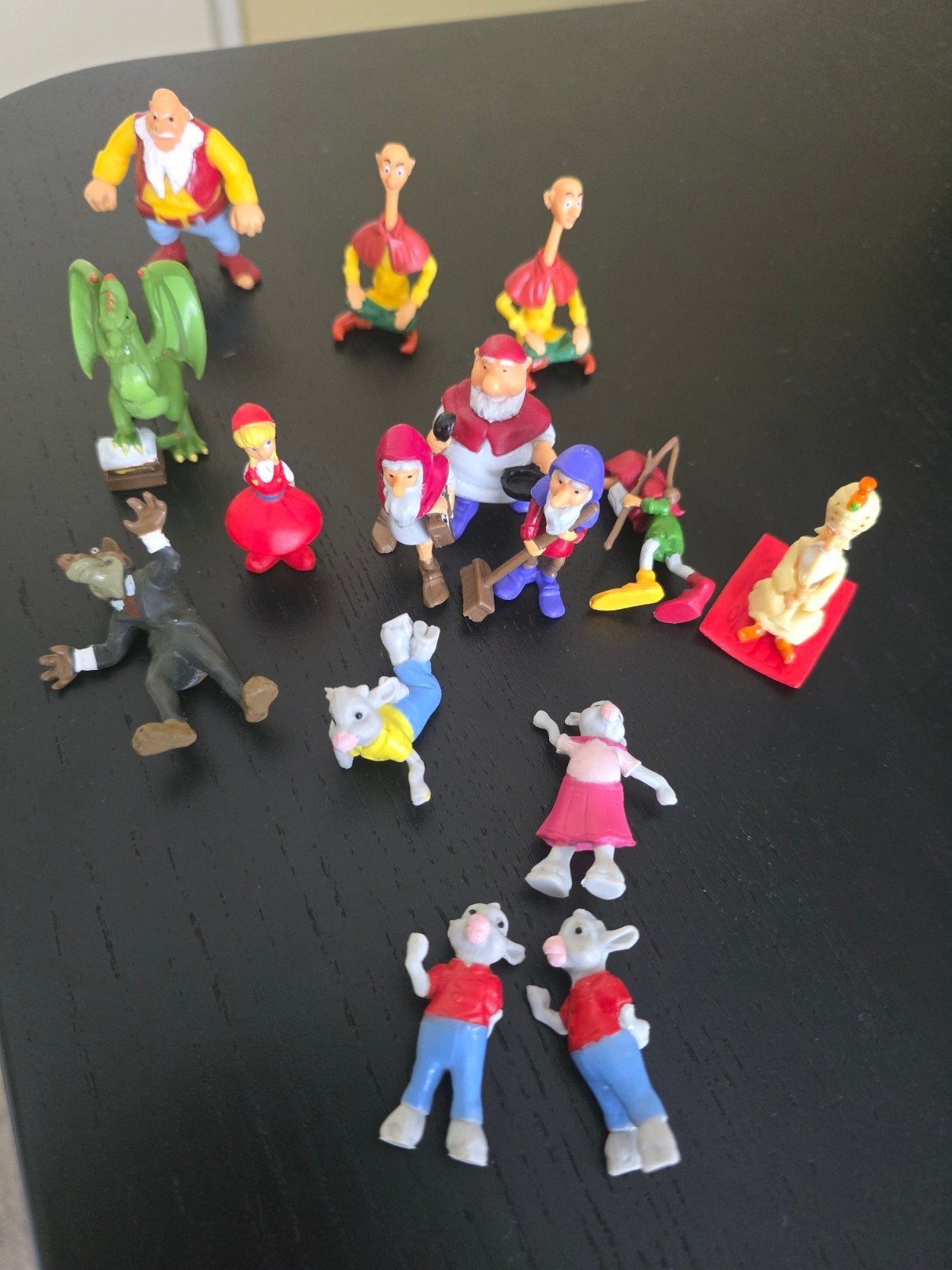 Efteling sprookjesbos poppetjes, Verzenden, Beeldje of Poppetje