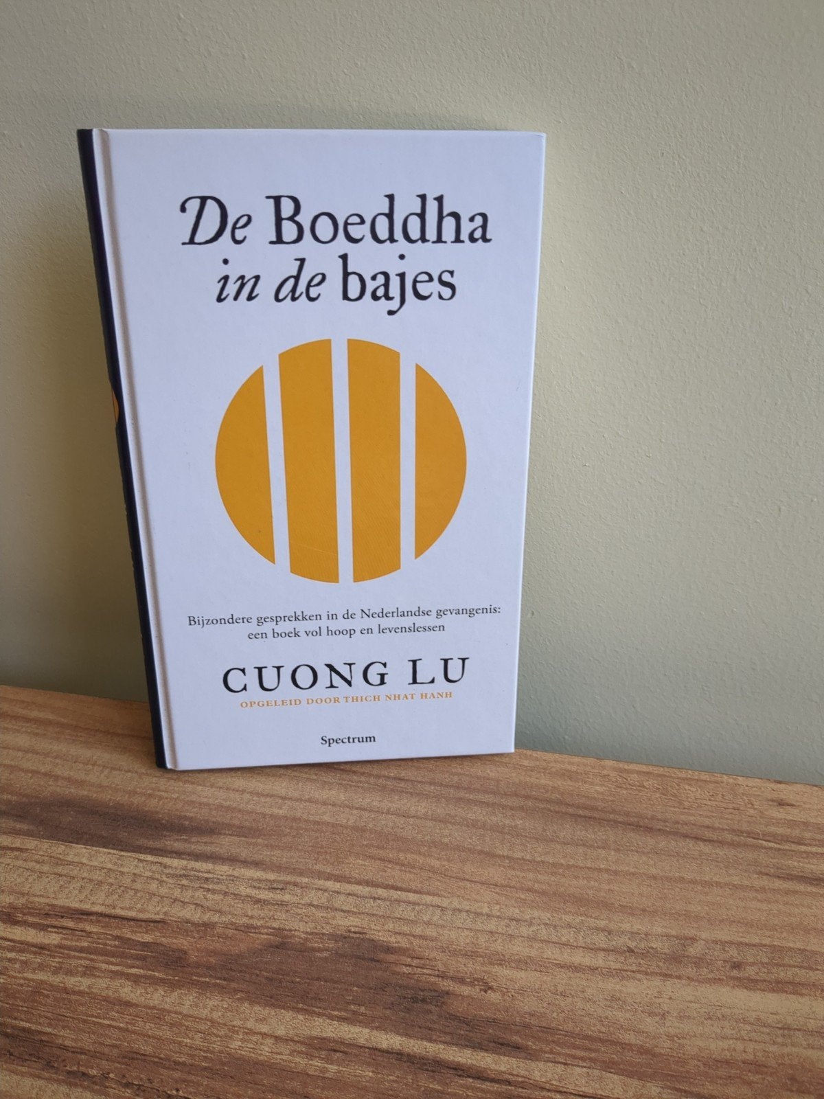 De Boeddha in de bajes - Cuong Lu, Boeken, Ophalen of Verzenden, Nieuw, Spiritualiteit algemeen
