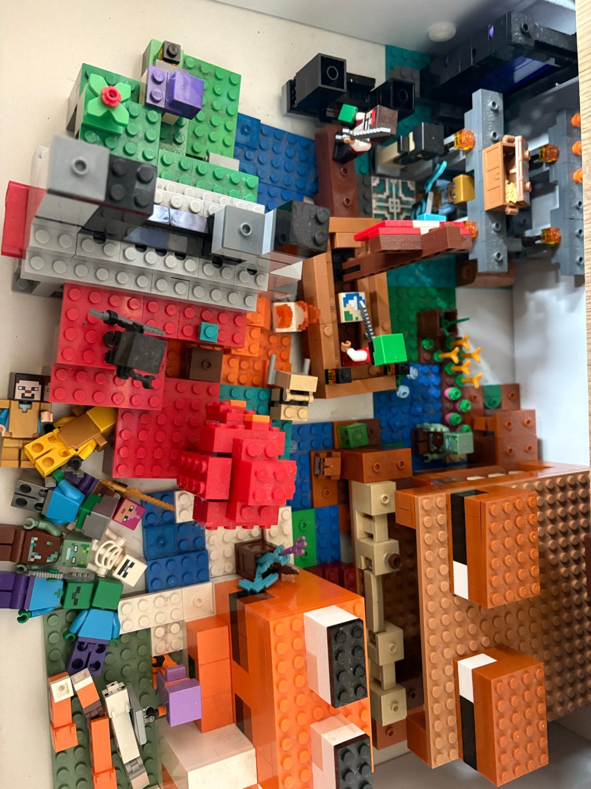 Grote LEGO Minecraft set met diverse figuren en onderdelen, Ophalen, Inclusief minifiguren, Gebruikt, Minecraft