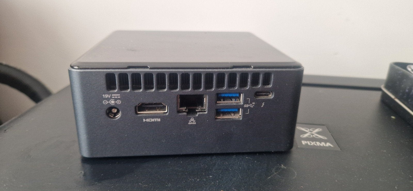 Intel NUC i3 8e generatie mini PC, Computers en Software, Gebruikt, 2 tot 3 Ghz, 8 GB, Intel Core i3 8e generatie