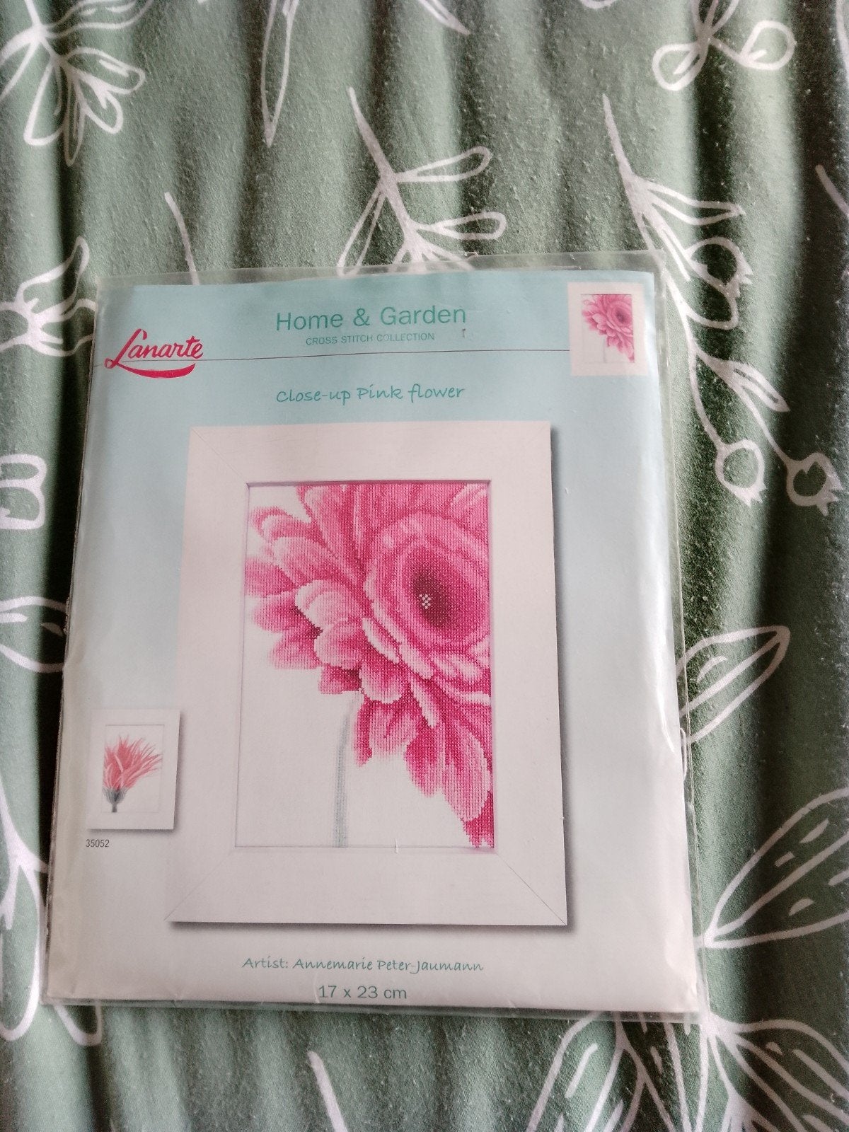 Borduurpakket van een Gerbera, Hobby en Vrije tijd, Ophalen of Verzenden, Nieuw, Borduurpakket