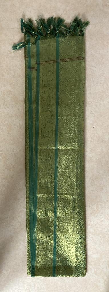 Kleed Loper Doek Geweven groene stof met gouddraad uit India, Ophalen of Verzenden