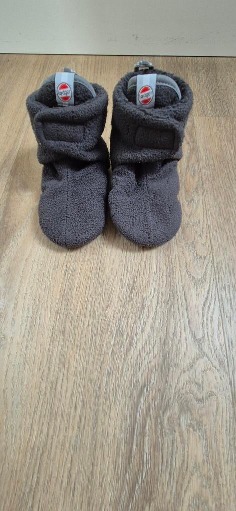 Heerlijke lodger slofjes, maat 6 tot 12 maanden, Kinderen en Baby's, Babykleding | Schoentjes en Sokjes, Lodger, Slofjes, Jongetje of Meisje