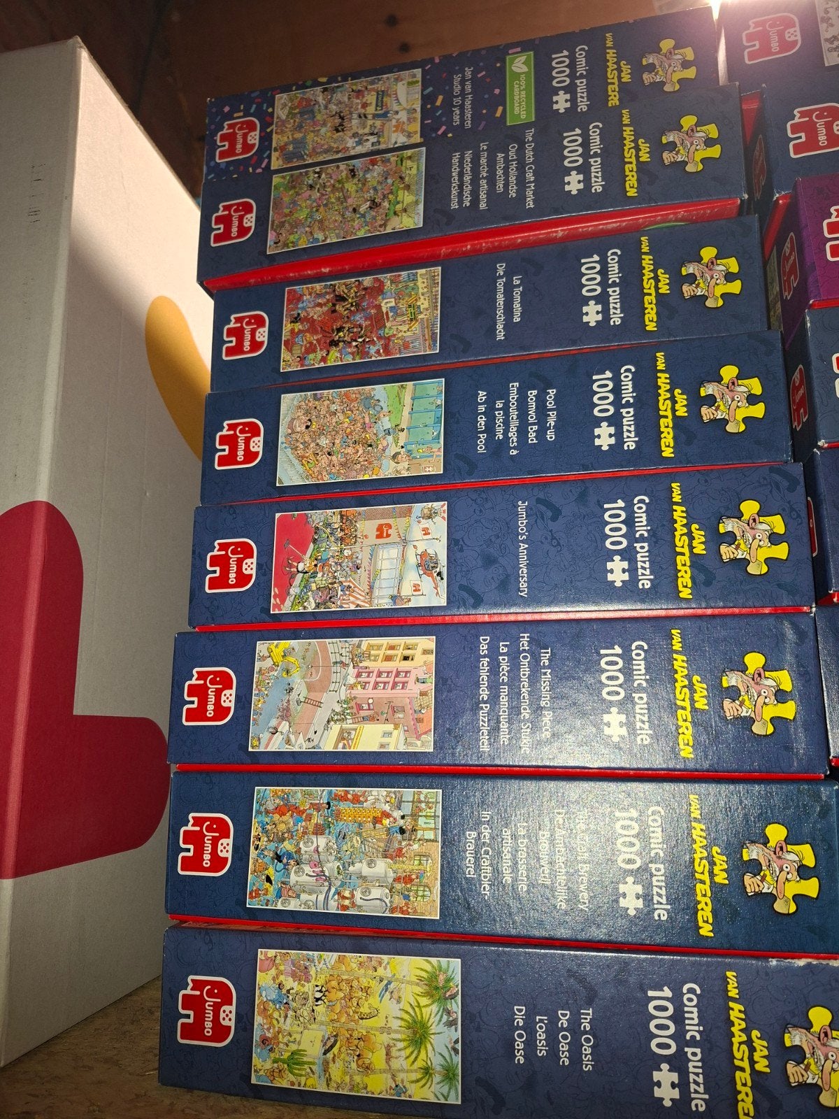 Diverse Jan van Haasteren puzzels
1000 stukjes per doos comp, Ophalen of Verzenden, 500 t/m 1500 stukjes, Zo goed als nieuw, Legpuzzel