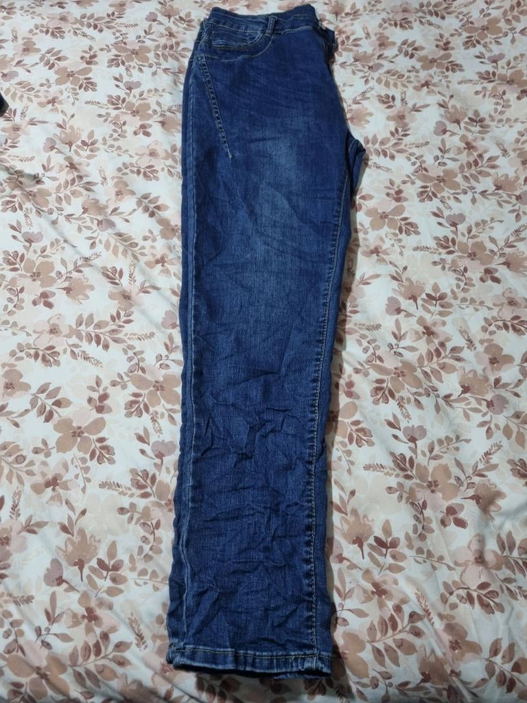 Nieuwe dames kleding maat 48 ophalen in Doetinchem de spijke, Kleding | Dames, Spijkerbroeken en Jeans, Ophalen of Verzenden, Nieuw