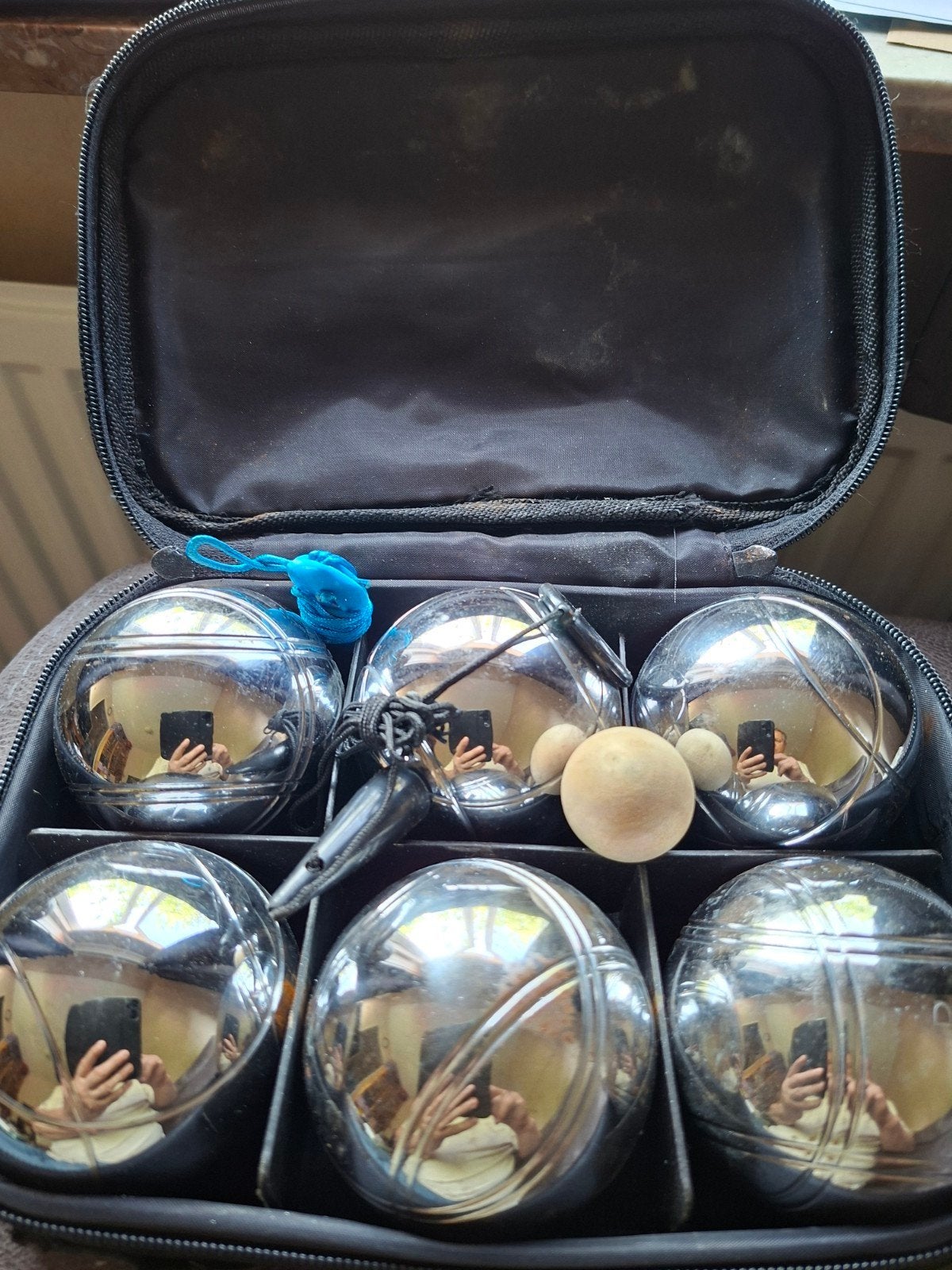 jeu de boules, Ophalen, Bal