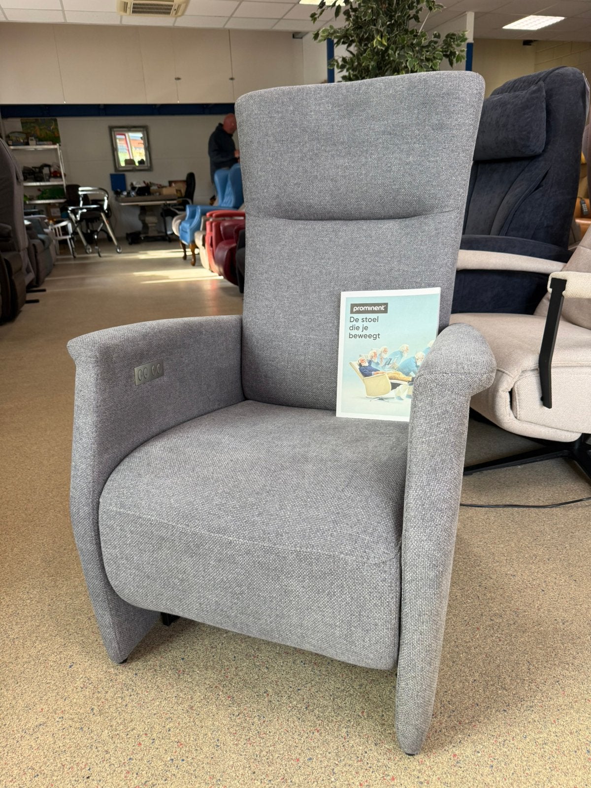 Prominent sta op stoel relax fauteuil gratis bezorging, Ophalen of Verzenden, Zo goed als nieuw, Stof, Ruim 100 modellen in alle kleuren en maten