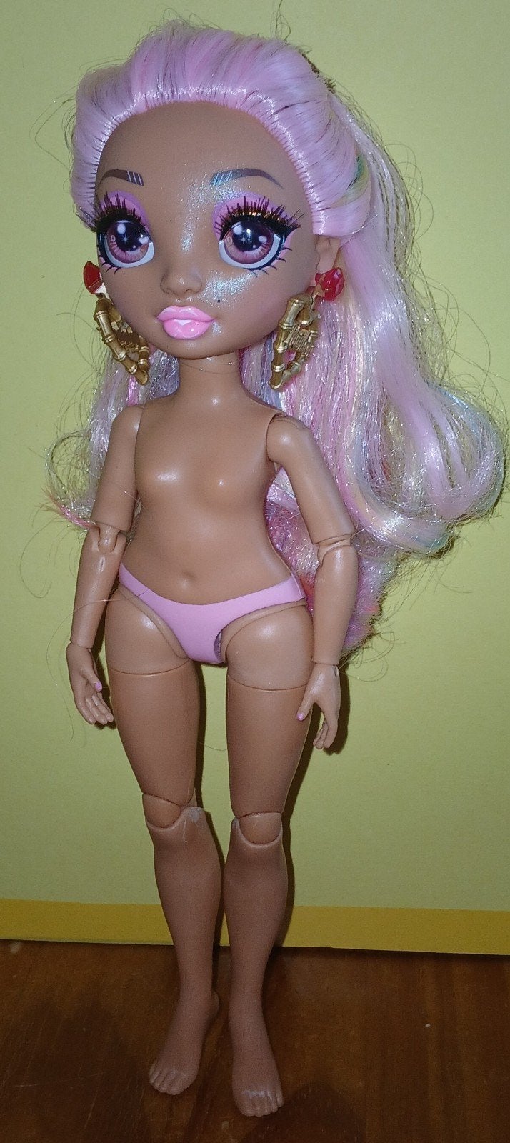 Rainbow high pop, Verzamelen, Poppen, Ophalen of Verzenden, Zo goed als nieuw, Fashion Doll
