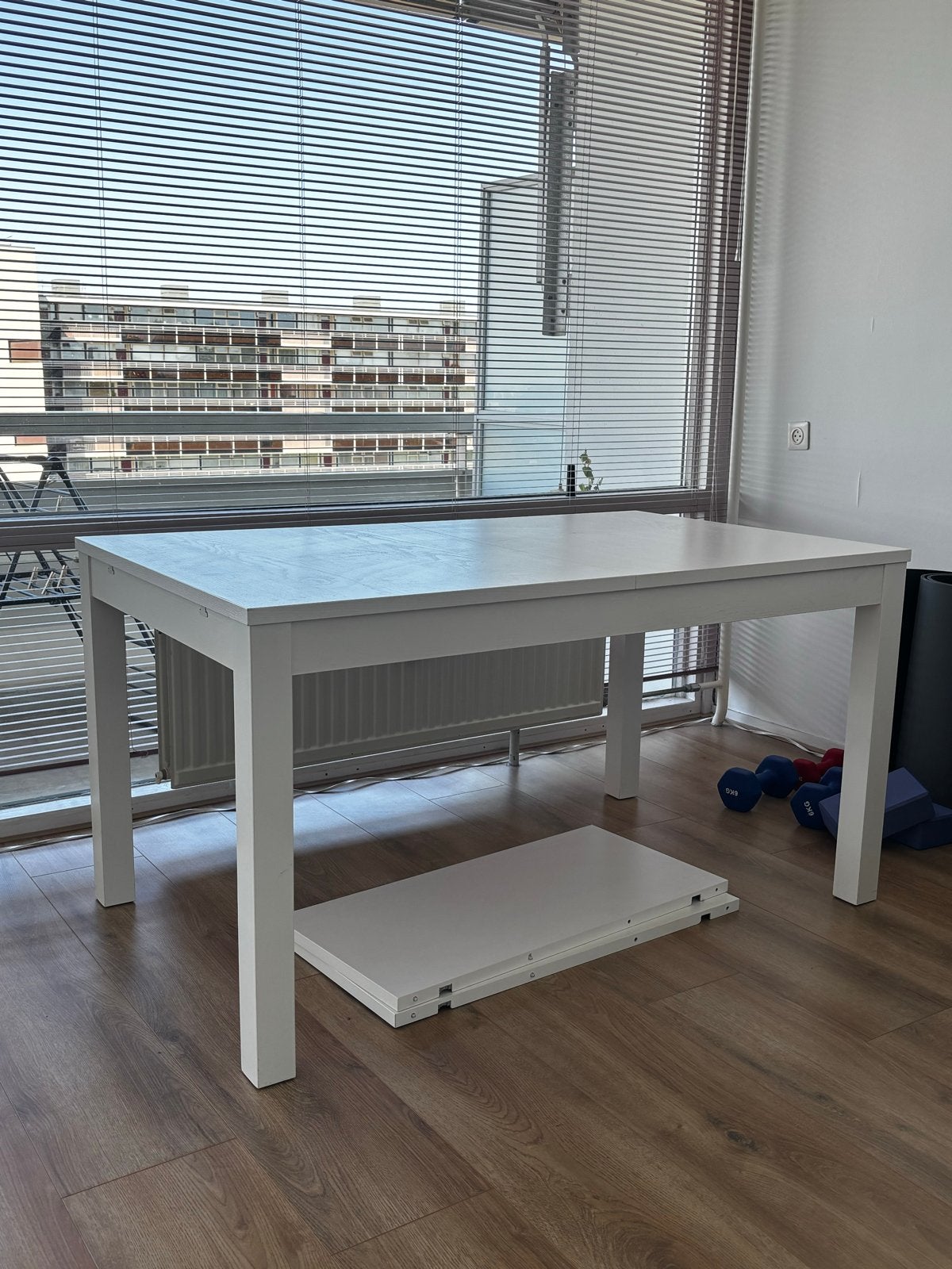 Verstelbare eettafel wit - 140/160/180 cm, Huis en Inrichting, Tafels | Eettafels, Ophalen, Gebruikt, 50 tot 100 cm, Vijf personen of meer