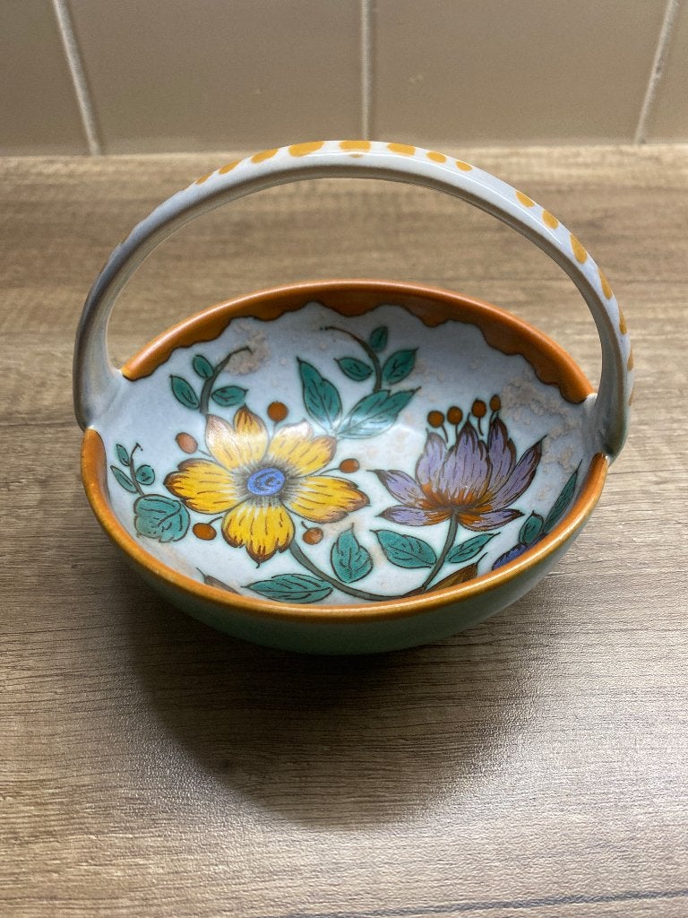 Porselein schaaltje met hengsel, Antiek en Kunst, Ophalen of Verzenden
