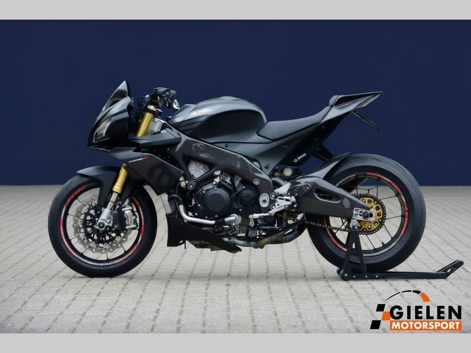 APRILIA TUONO V4 1100 Full Carbon, 1077 cc, 4 cilinders, Motorrijbewijs A, Bedrijf