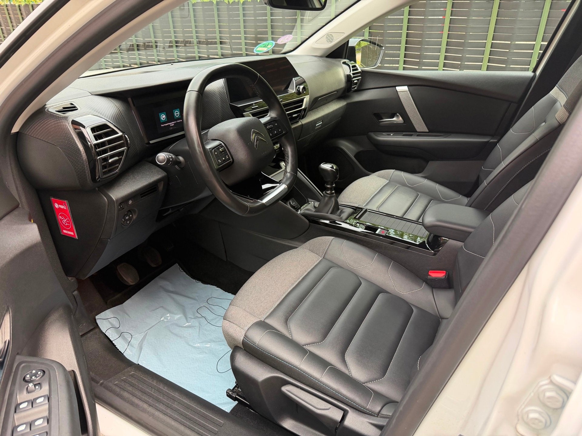 Foto 11 van Citroen C4 1.2 Puretech Shine wit 2021 TREKHAAK|LED|NAVI|NAP