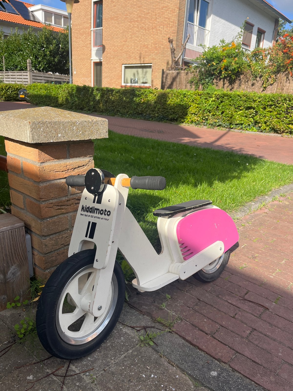 Houten Kiddimoto loopfiets met luchtbanden, Ophalen of Verzenden, Gebruikt, Loopfiets