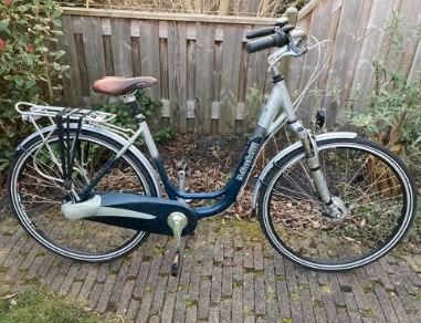 "Moederfiets" van Matra (Trendy SE). Framemaat is 55 cm., Versnellingen, 0 zitjes, Trommelrem, Ophalen