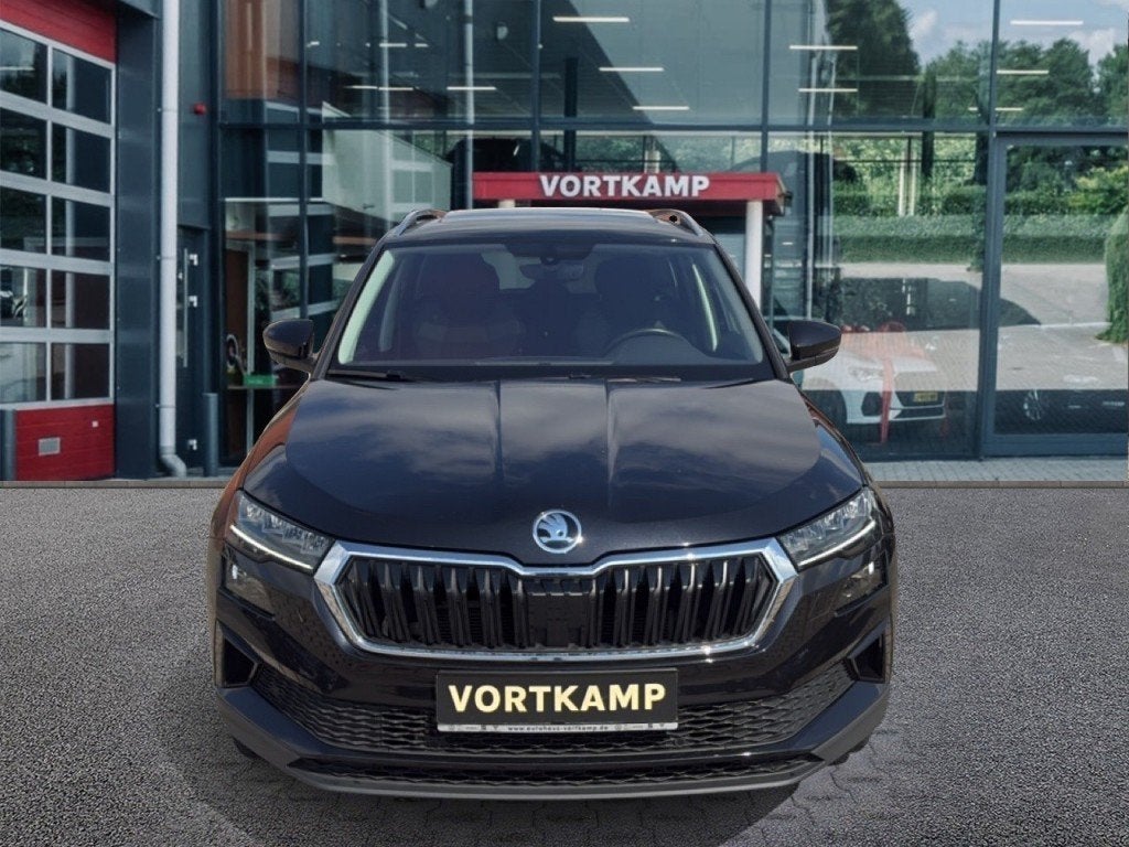 Skoda Karoq 1.5 TSI DSG STYLE TREKHAAK/PANO-DAK/CAMERA/ELEK-, 12 maanden, Euro 6, Zwart, Karoq