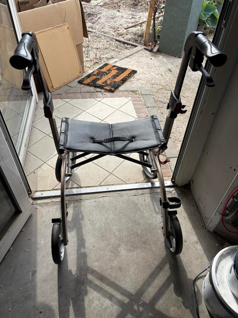 Rollator Nitro, Diversen, Rollators, Ophalen of Verzenden, Opvouwbaar, Nieuw
