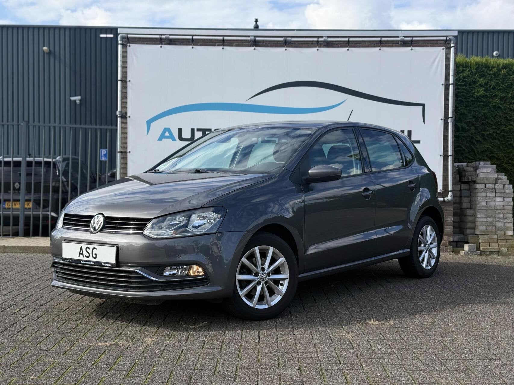 Volkswagen Polo 1.0 Lounge |GARANTIE|PDC|MULTI STUUR|ONDERHO, Stof, Gebruikt, Zwart, Bedrijf