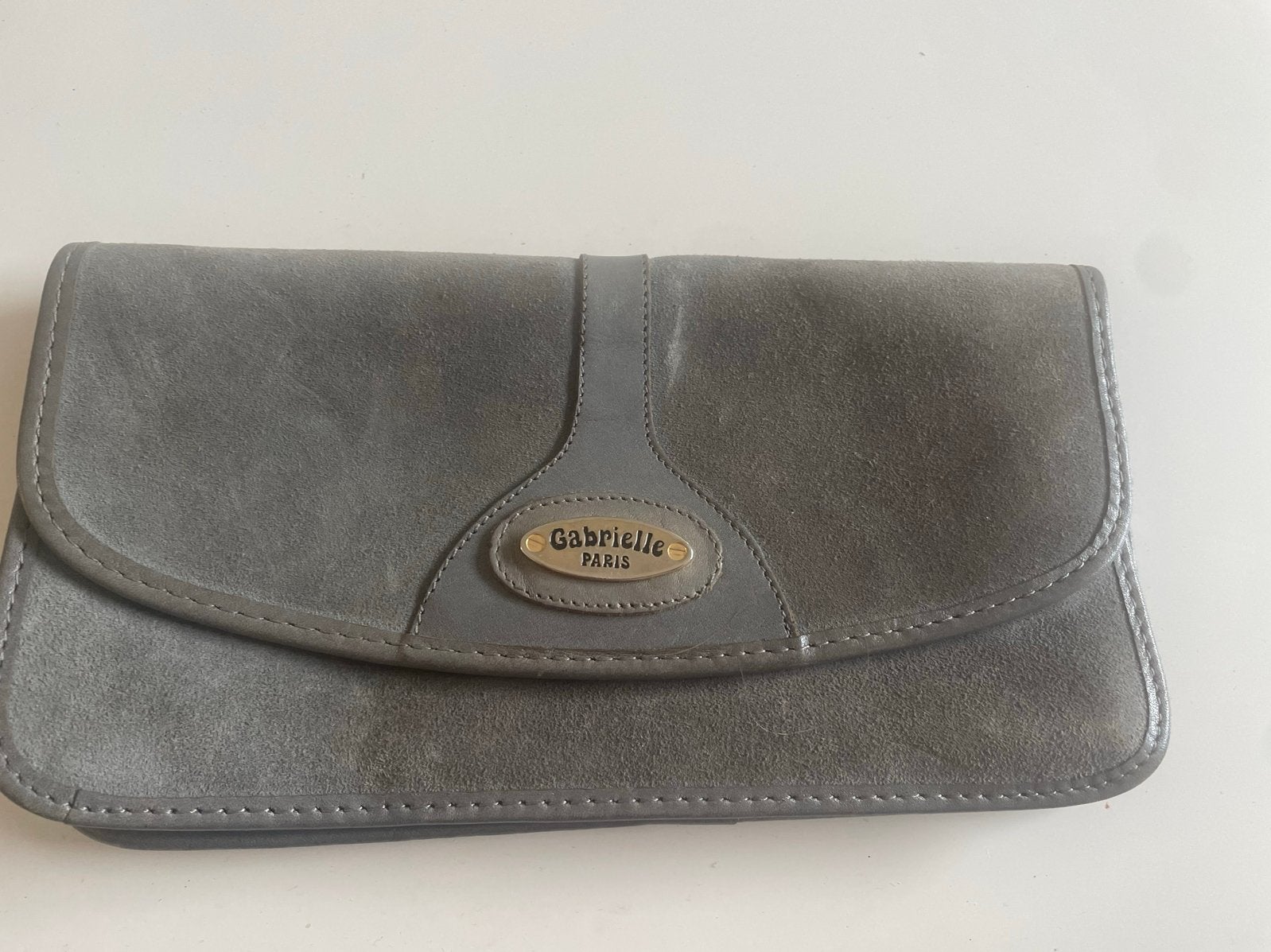 Gabrielle Paris clutch Grijs Suède, Ophalen of Verzenden, Gebruikt, Grijs, Softcase
