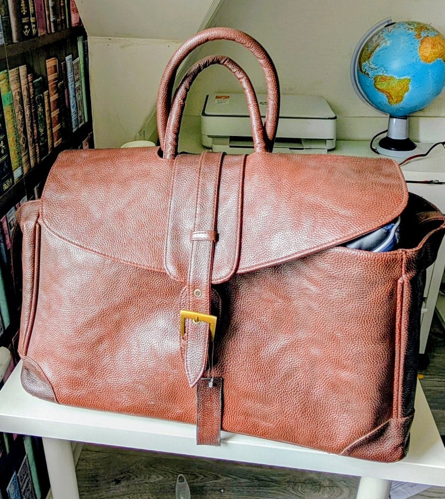 Leather duffle bag, Gebruikt, 20 tot 30 cm, Bruin, Minder dan 35 cm