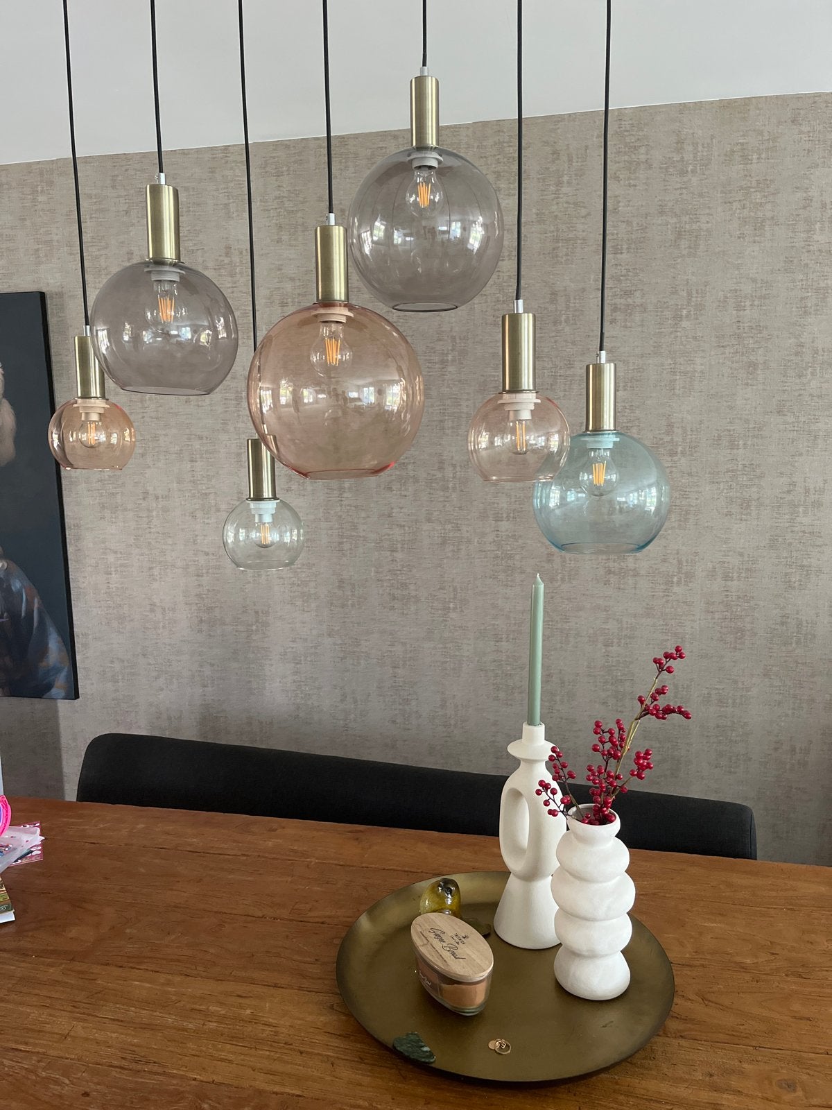 Moderne hanglamp met 7 gekleurde glazen bollen, Ophalen, Zo goed als nieuw, Glas, E27 (groot)