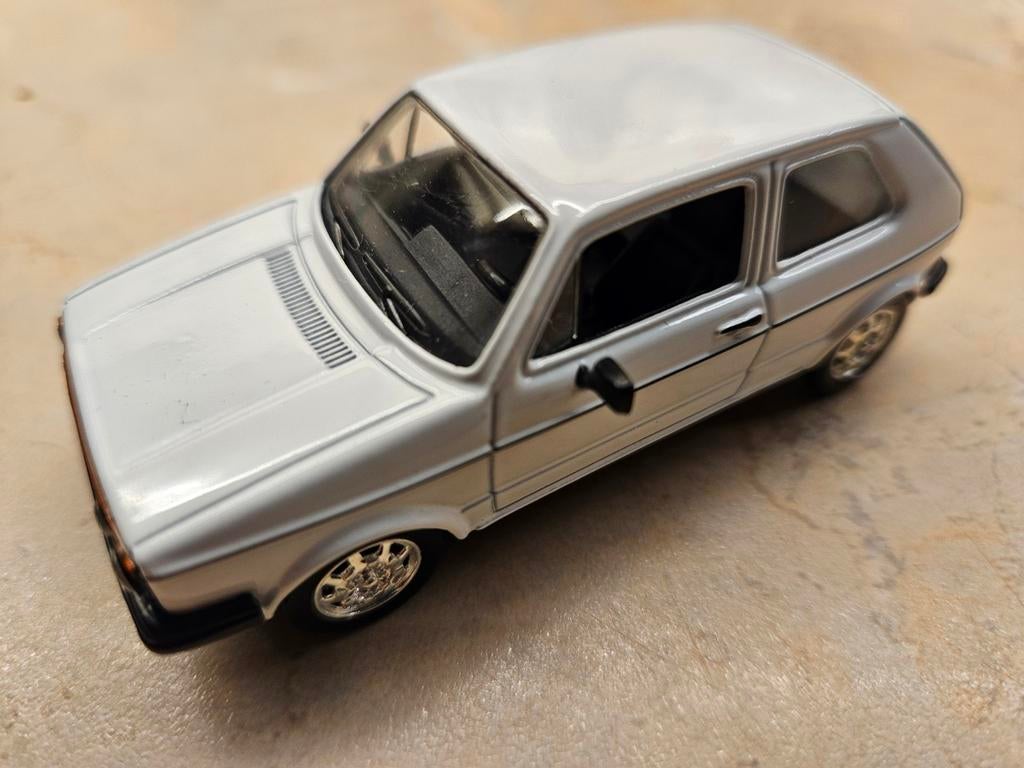 Volkswagen Golf 1 GTI White 1:43, Hobby en Vrije tijd, Modelauto's | 1:43, Ophalen of Verzenden, Zo goed als nieuw, Auto, Overige merken