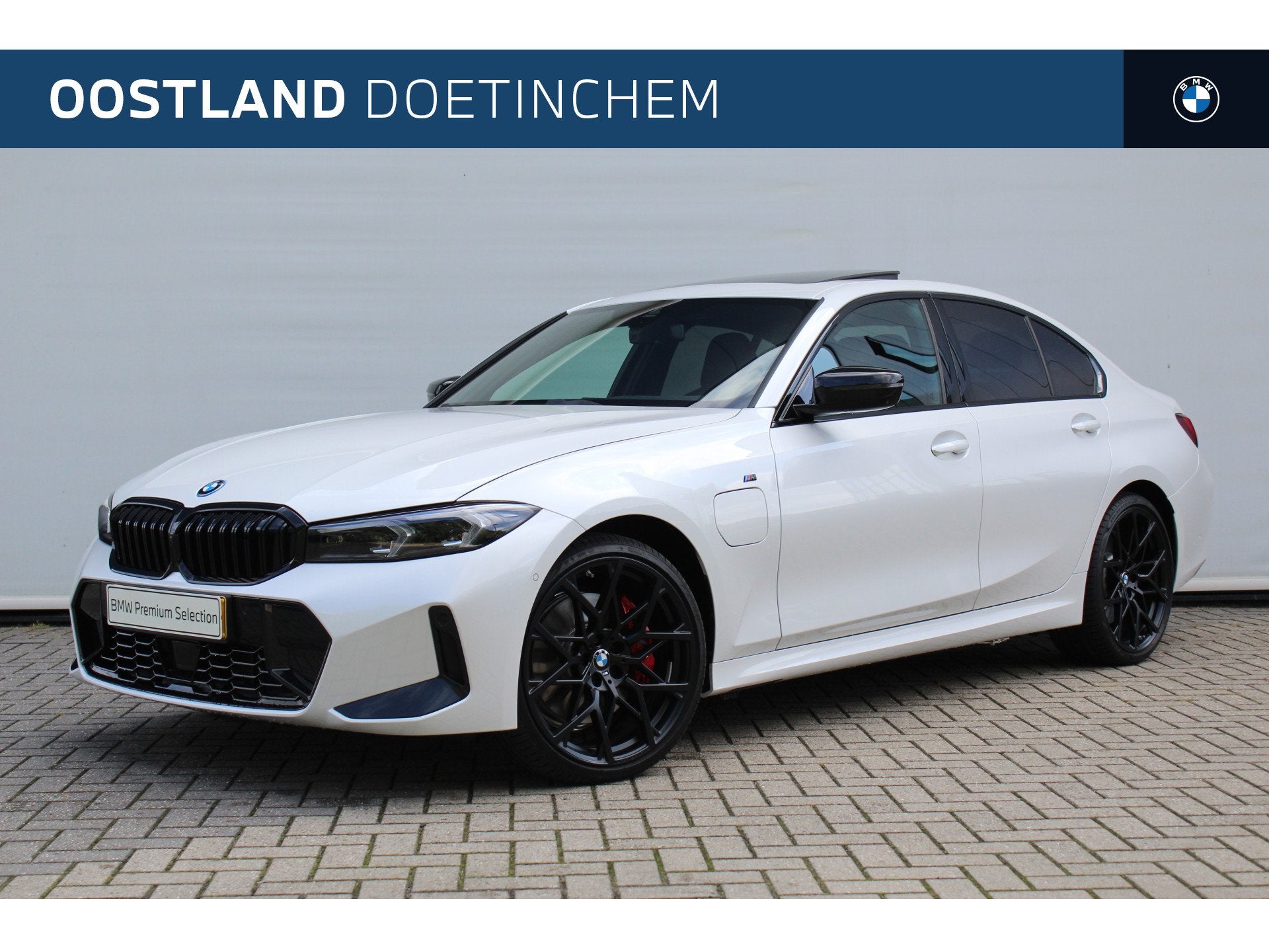 BMW 3 Serie 330e M Sport Automaat / Schuif-kanteldak / M Spo, Automaat, 1998 cc, Achterwielaandrijving, Euro 6