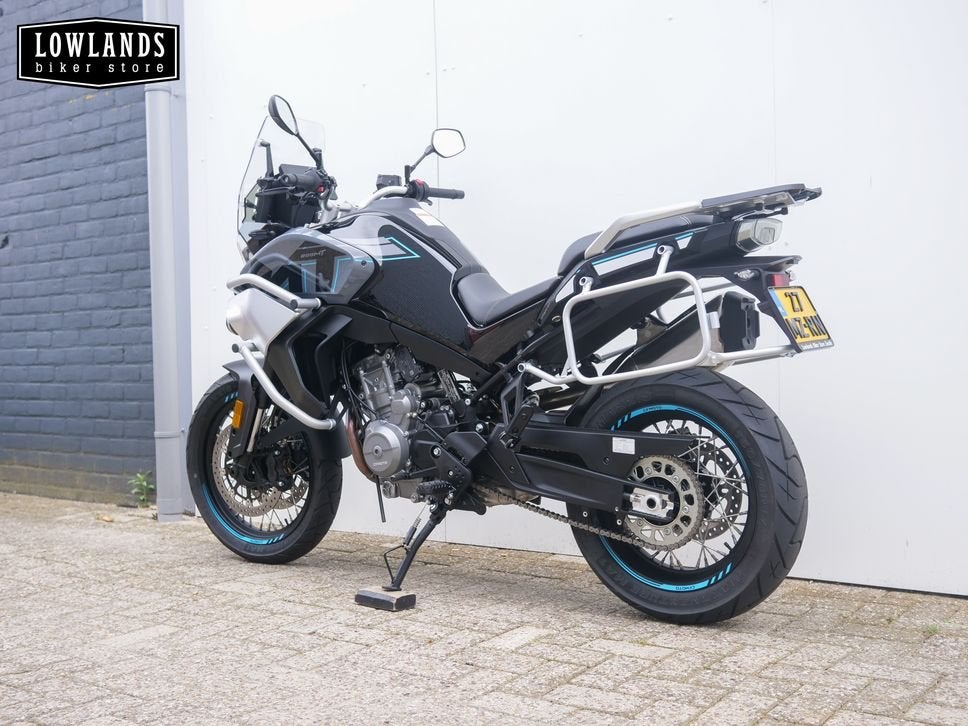 CFMOTO 800 MT SPORT (bj 2026), 2 cilinders, Motorrijbewijs A, Bedrijf, Onbekend