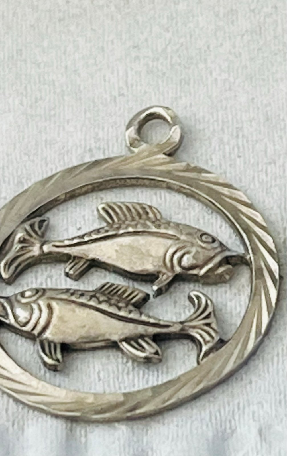 Zilveren sterrenbeeld Vissen bedel, gekeurd zilver, Overige merken, Gebruikt, Verzenden, 1 bedel