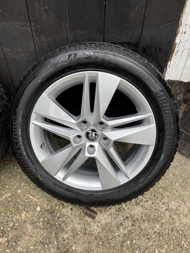5x112 originele Skoda superb karoq octavia velgen demo 17”, 215 mm, Banden en Velgen, Niet ingevuld, Nieuw