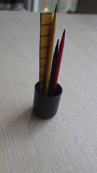 Poppenhuis: Beker met Potloden, Verzamelen, Ophalen of Verzenden, Nieuw, Poppenhuis