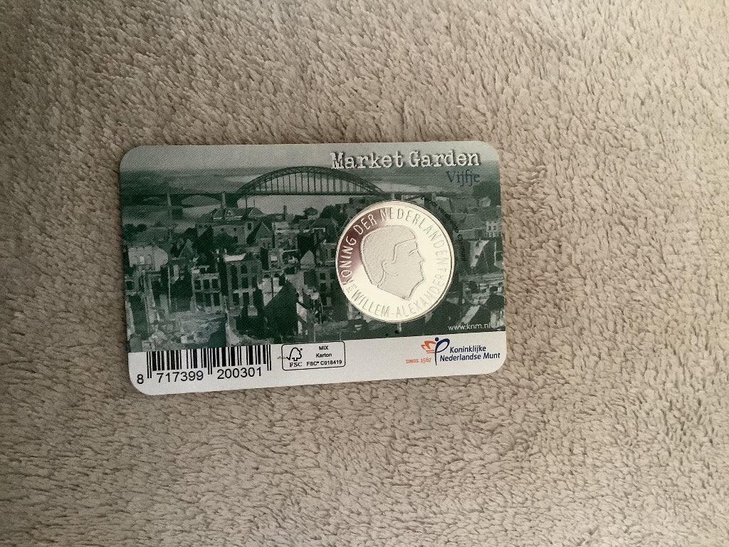 Munt, herdenkingsmunt Market Garden, gave coincard, 5 euro., Ophalen, Koningin Beatrix, Overige waardes