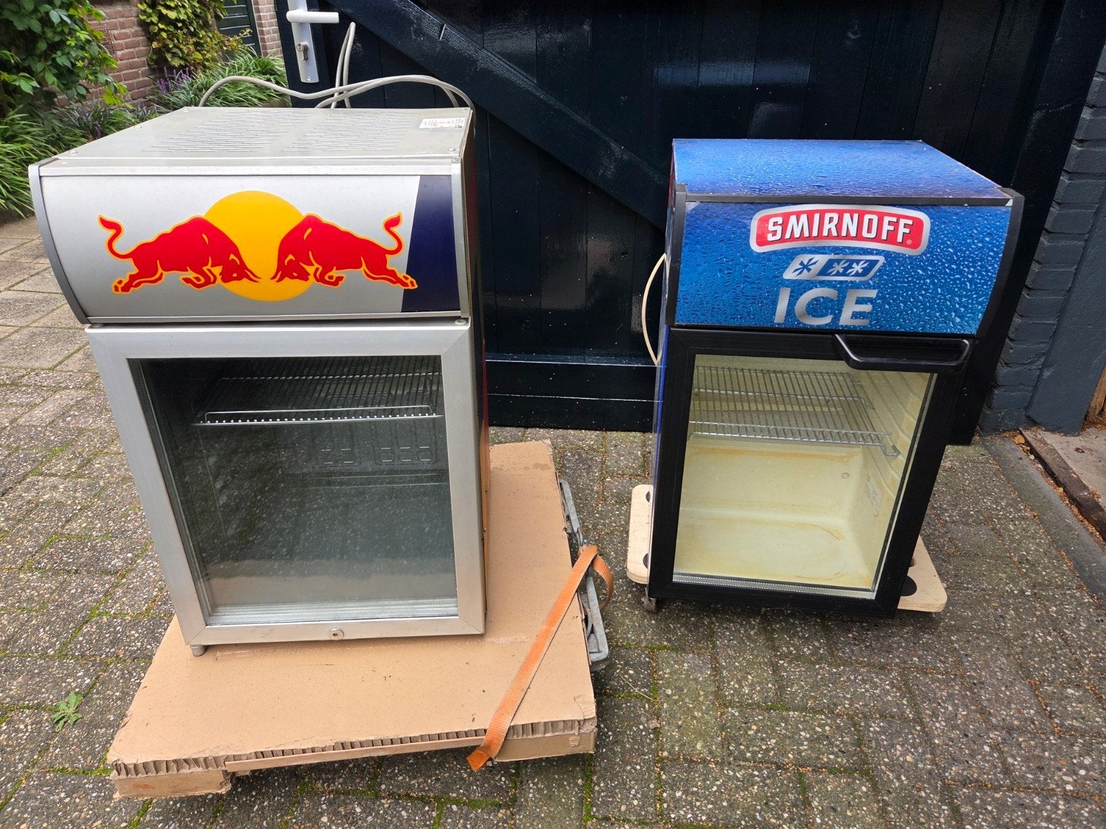 redbull koelkast smirnoff vriezer, Ophalen, Minder dan 75 liter, Zonder vriesvak, Gebruikt
