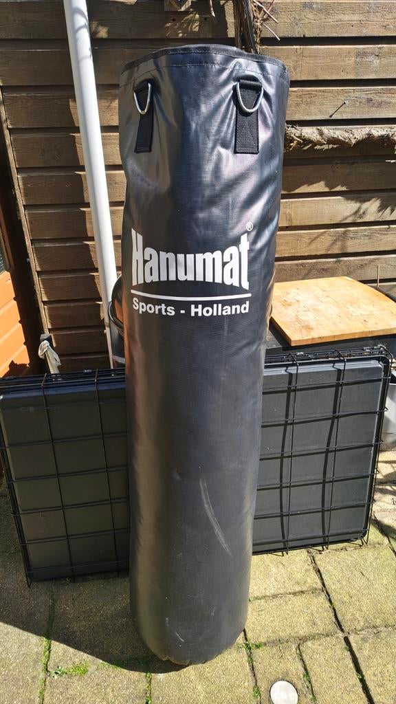 Hanumat 75kg bokszak met muurbeugel, Ophalen