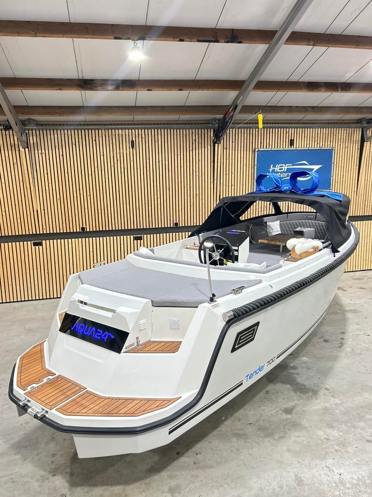 Aqua24 T700 Tender met CarPlay, 60 pk, Boegschroef Nieuw!, Ophalen of Verzenden, Zo goed als nieuw, Buitenboordmotor, Polyester