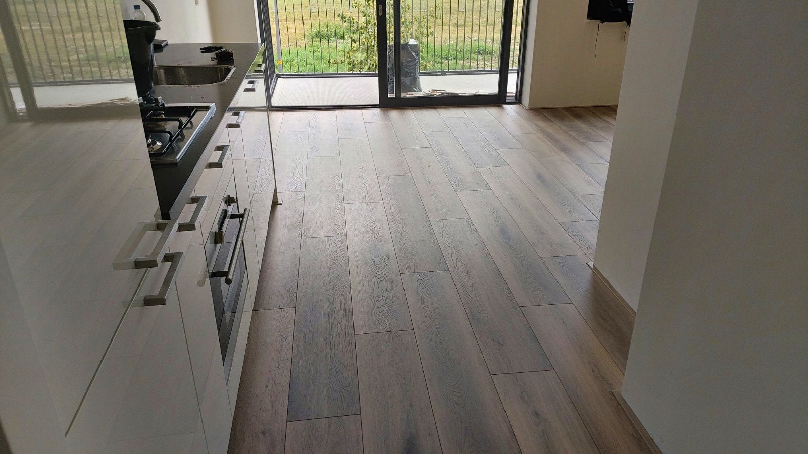 PVC en laminaat leggen, hoge plinten plaatsen,vloeren leggen, Ophalen of Verzenden, Nieuw, 75 m² of meer, Laminaat
