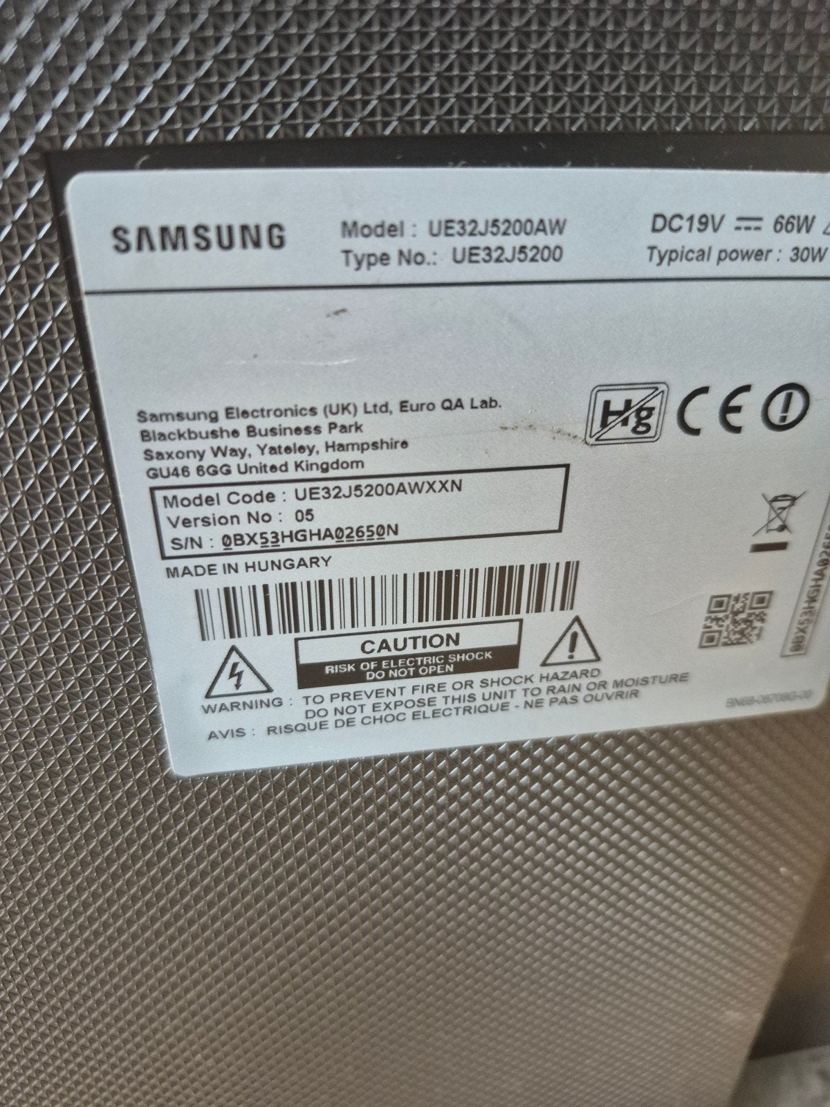 Samsung TV (UE32J5200AW) met defect scherm - voor onderdelen, Ophalen
