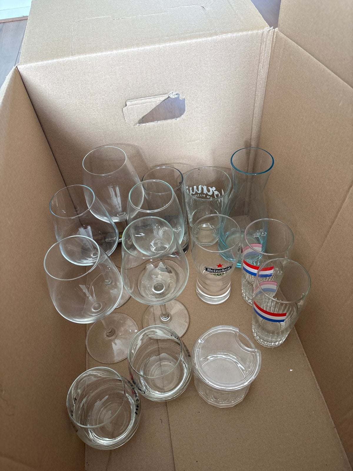 Diverse glazen: bier,, Bairao en waterkan - Gratis!, Overige typen, Ophalen of Verzenden, Gebruikt, Glas