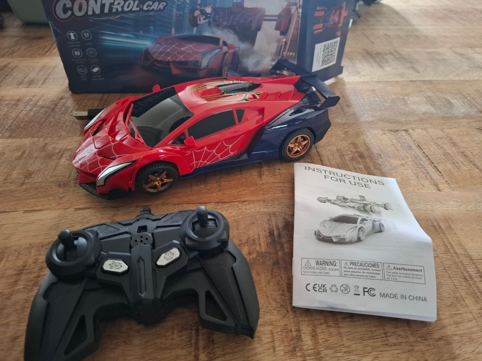 Spiderman Bestuurbare Auto - Transformatie RC Voertuig, Ophalen of Verzenden, Nieuw, Afstandsbediening