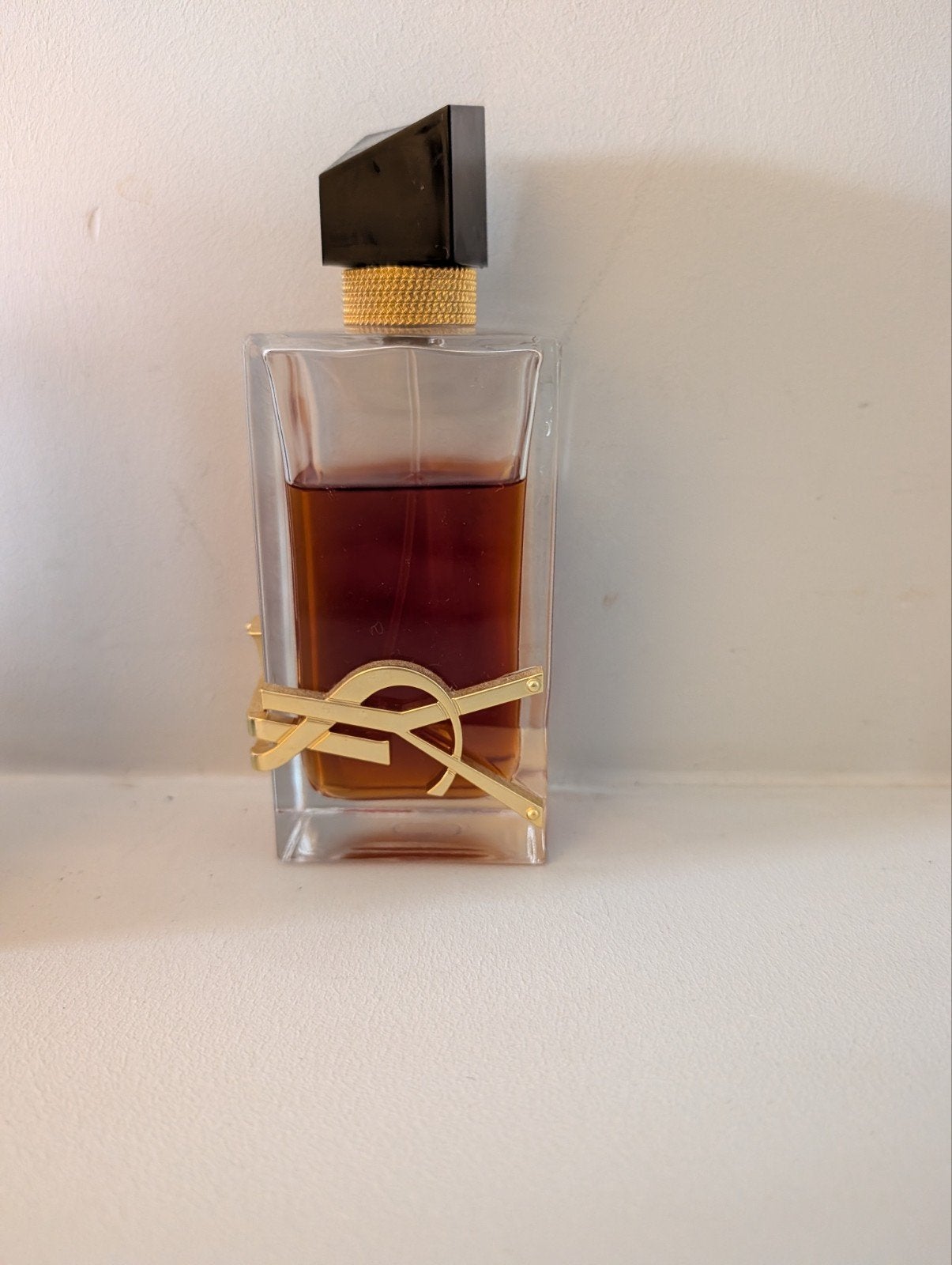 Libre  eau de parfum 90 ml, Sieraden, Tassen en Uiterlijk, Uiterlijk | Parfum, Ophalen