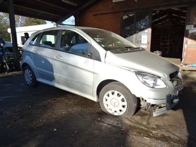 Mercedes b180 22000 km bj 2010 aut voor demontage, Auto-onderdelen, Gebruikt, -, Ophalen of Verzenden, -