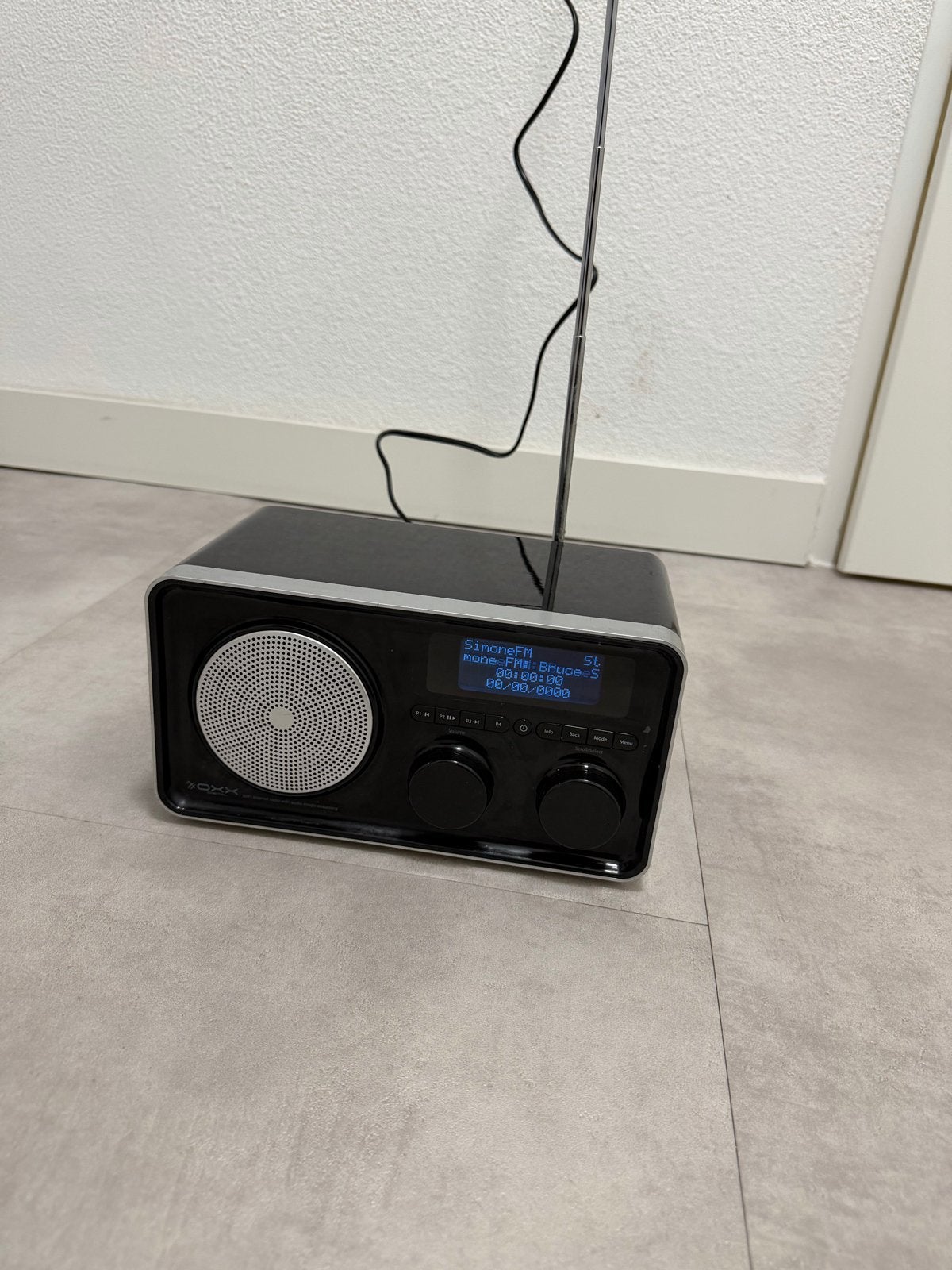 OXX Digital Radio DAB+ FM Internetradio Zwart, Ophalen of Verzenden, Zo goed als nieuw, Radio