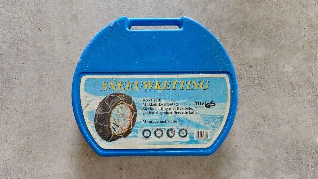 Sneeuwkettingen, Ophalen, Zo goed als nieuw