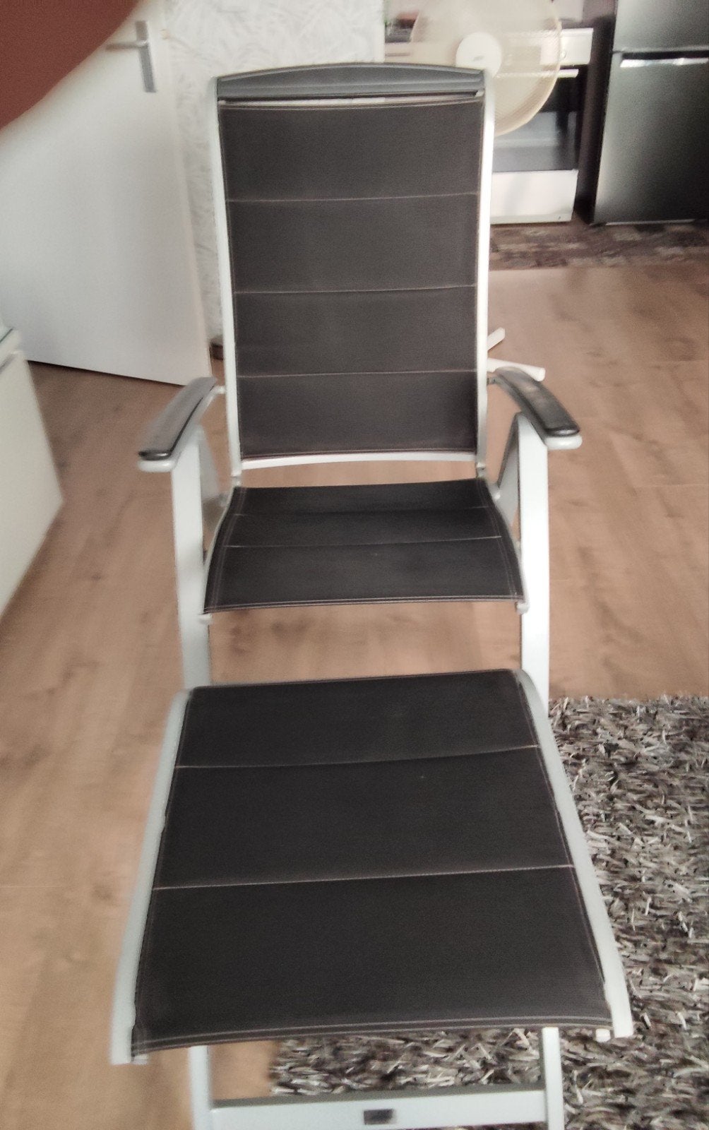 2 zeer mooie tuinstoelen en 2 bijpassende hockers., Tuin en Terras, Ophalen, Gebruikt