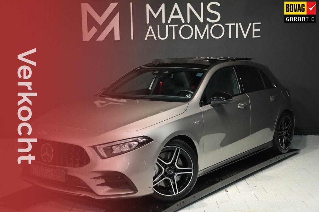 Mercedes-Benz A-klasse AMG 35 4MATIC / PANO / CAMERA / DODEH, Auto's, Automaat, Origineel Nederlands, Bedrijf, Vierwielaandrijving